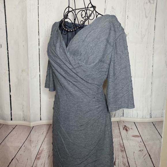 Gray 3/4 sleeve Dress - Picture 8 of 10